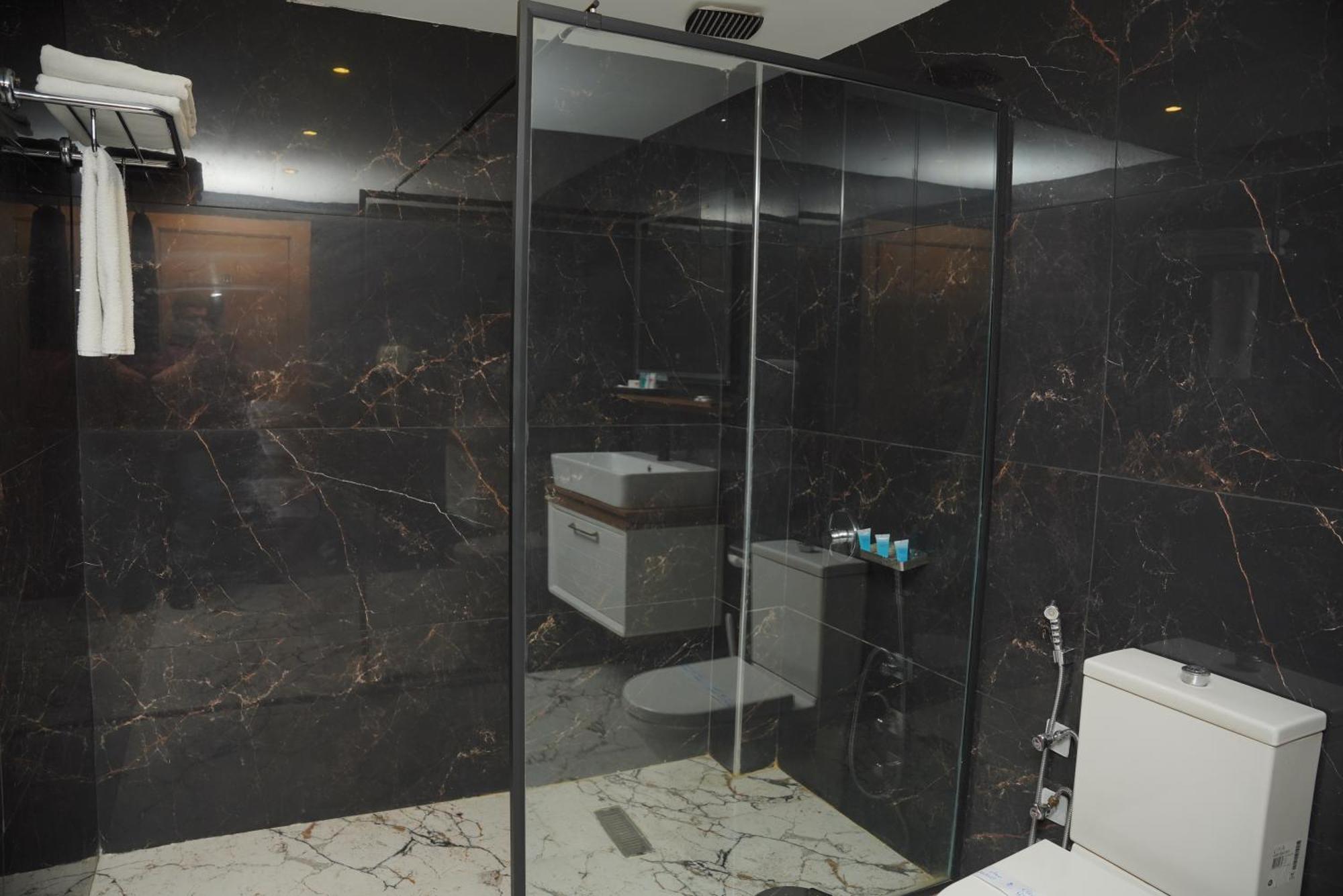 Myhotel Erbil Esterno foto